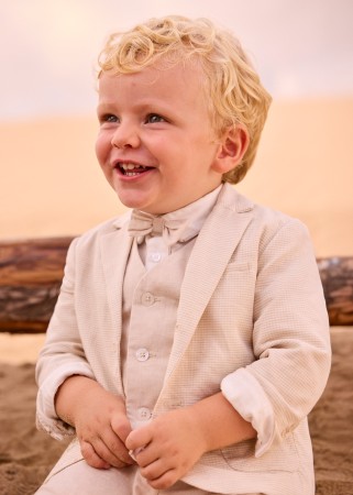 Elegancka marynarka zapinana na guziki dla niemowlęcia  Mayoral