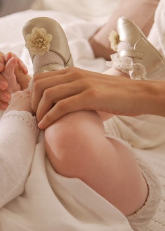 Buty baleriny niechodki z ozdobnym kwiatuszkiem dla niemowlęcia Mayoral, ostatni rozmiar 16